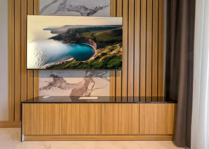 Azur Ap51 아파트 슈코르필로브치